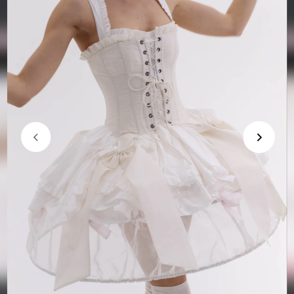 Selkie Ivory A La Mode Corset
